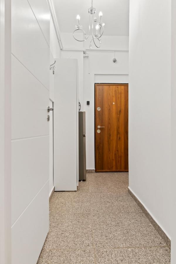 Brand New Studio - Old Town بوخارست المظهر الخارجي الصورة